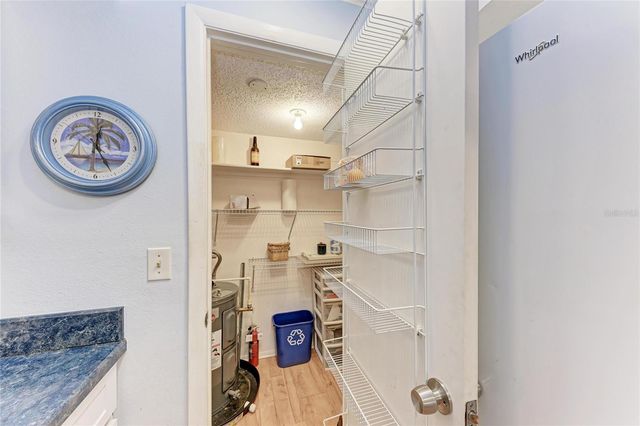 6124 43RD STREET W 205A, Bradenton, FL 34210