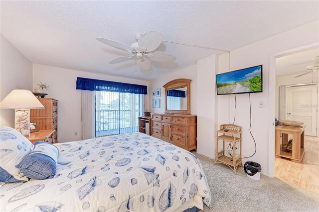 6124 43RD STREET W 205A, Bradenton, FL 34210