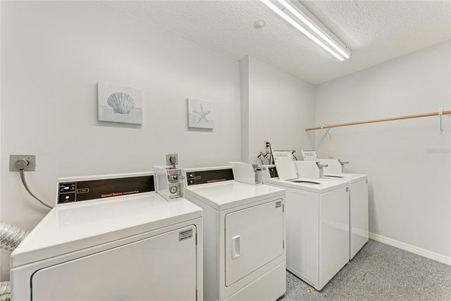 6124 43RD STREET W 205A, Bradenton, FL 34210