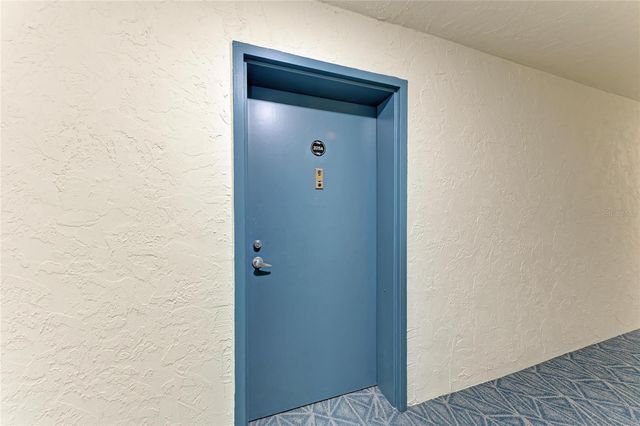 6124 43RD STREET W 205A, Bradenton, FL 34210