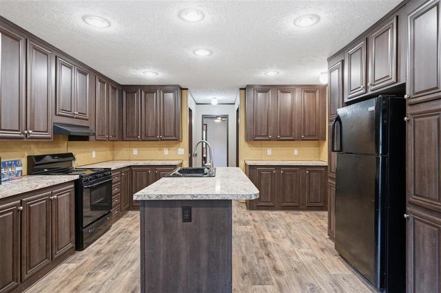 223 Memorial Church Road, Longville, LA 70652