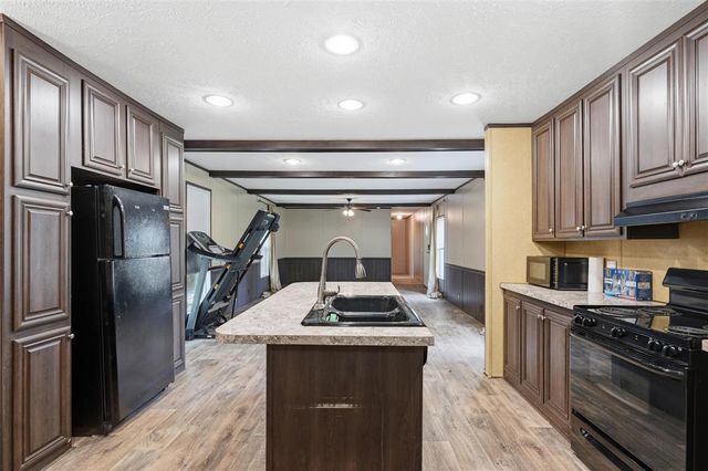 223 Memorial Church Road, Longville, LA 70652