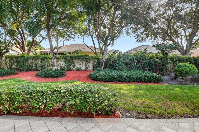 6554 Camarillo Terrace Lane, Delray Beach, FL 33446