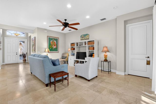 6554 Camarillo Terrace Lane, Delray Beach, FL 33446