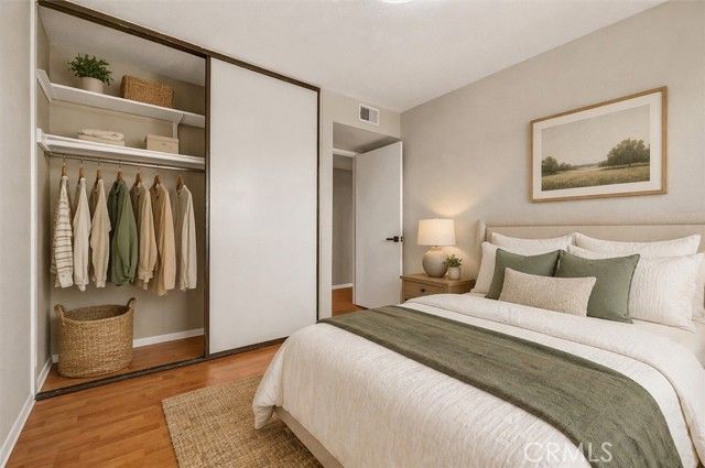1304 Stanley 10, Glendale, CA 91206