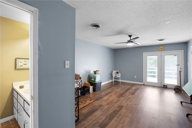 1433 Shalimar Circle, Russellville, AR 72802