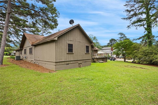 1433 Shalimar Circle, Russellville, AR 72802