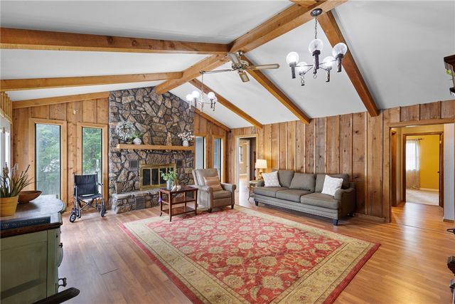 1433 Shalimar Circle, Russellville, AR 72802