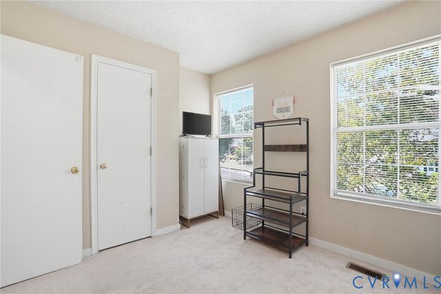 3511 Silver Oak Ct, North Chesterfield, VA 23234