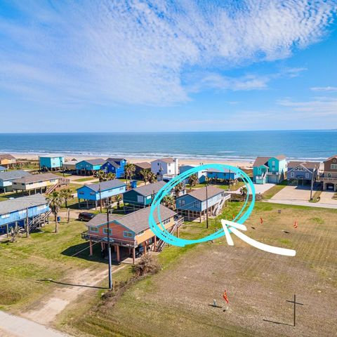 1635 Sandpebble Place, Surfside Beach, TX 77541