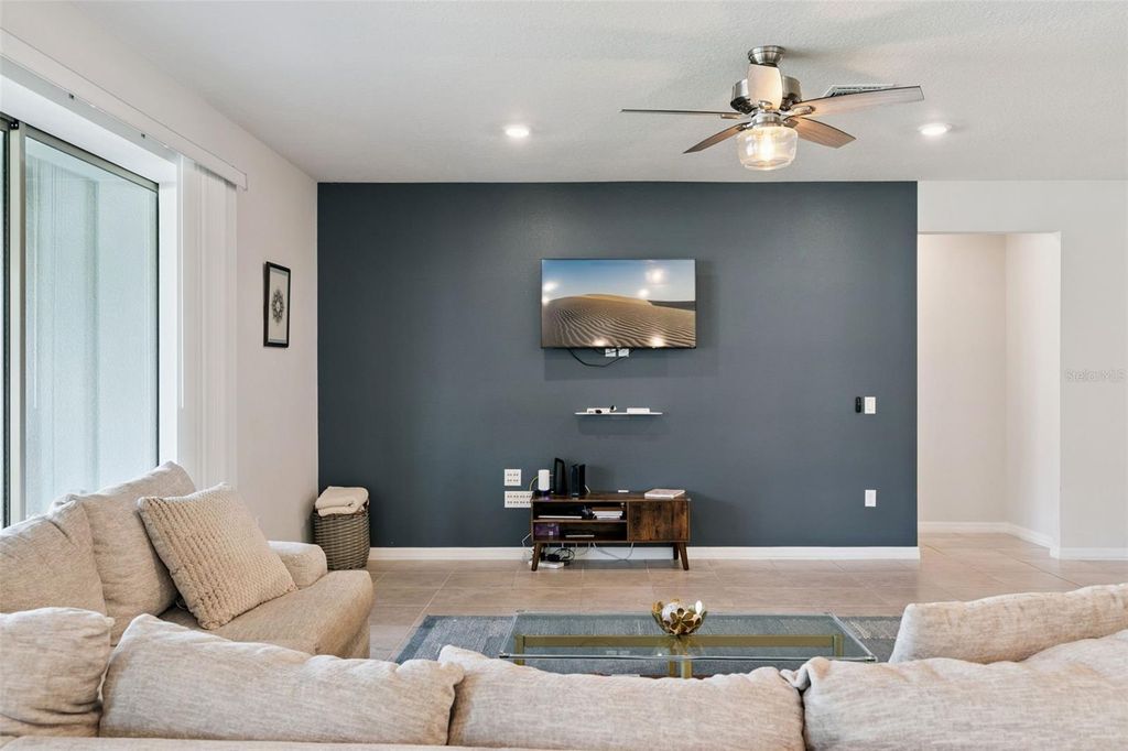 Image 16 of property listing at 3322 CANYON GRAND POINT, Longwood, FL 32779