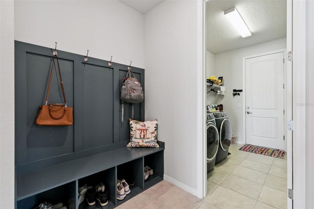 Image 36 of property listing at 3322 CANYON GRAND POINT, Longwood, FL 32779