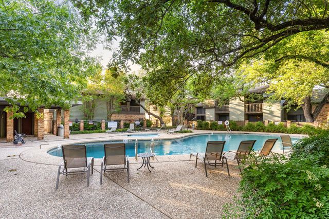 7122 Wood Hollow DR 13, Austin, TX 78731