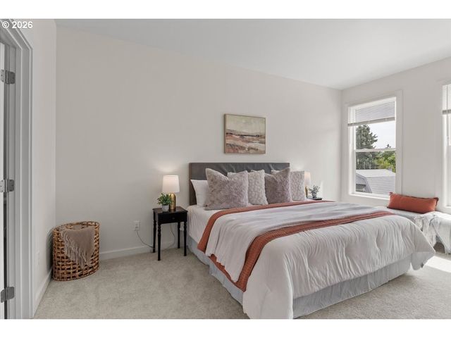 7725 Se 77TH Pl, Portland, OR 97206