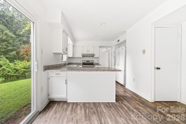 616 Silversmith Lane, Charlotte, NC 28270