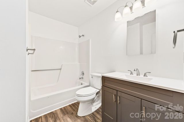 616 Silversmith Lane, Charlotte, NC 28270