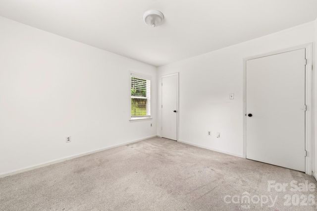 616 Silversmith Lane, Charlotte, NC 28270