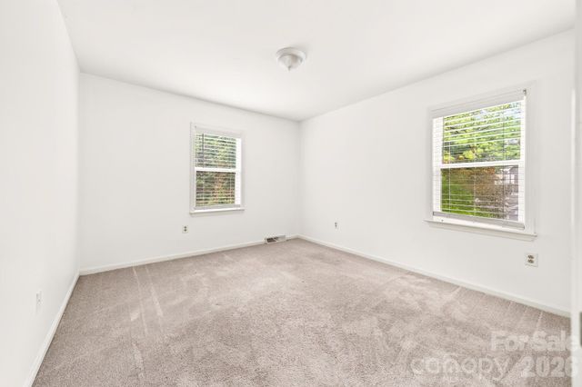 616 Silversmith Lane, Charlotte, NC 28270