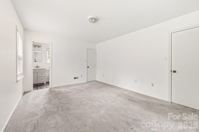 616 Silversmith Lane, Charlotte, NC 28270
