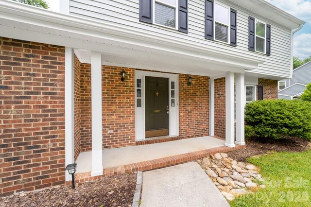 616 Silversmith Lane, Charlotte, NC 28270