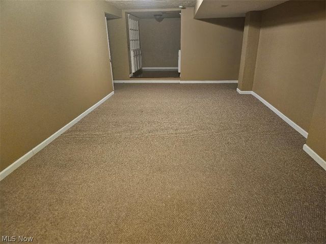1206 Patriot Place SW, Massillon, OH 44647