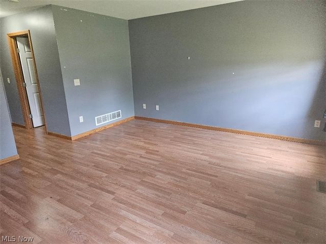 1206 Patriot Place SW, Massillon, OH 44647