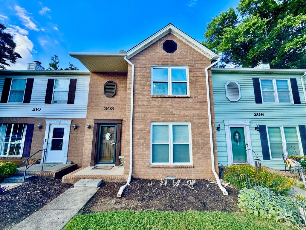 208 Richland Ave, Smyrna, TN 37167