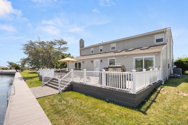 336 Grand Central Avenue, Amityville, NY 11701