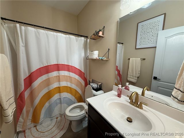 2040 Stonewash Drive, Fayetteville, NC 28306