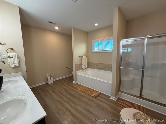 2040 Stonewash Drive, Fayetteville, NC 28306