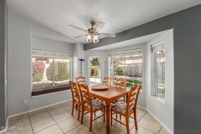 10507 E CHAMPAGNE Drive, Sun Lakes, AZ 85248