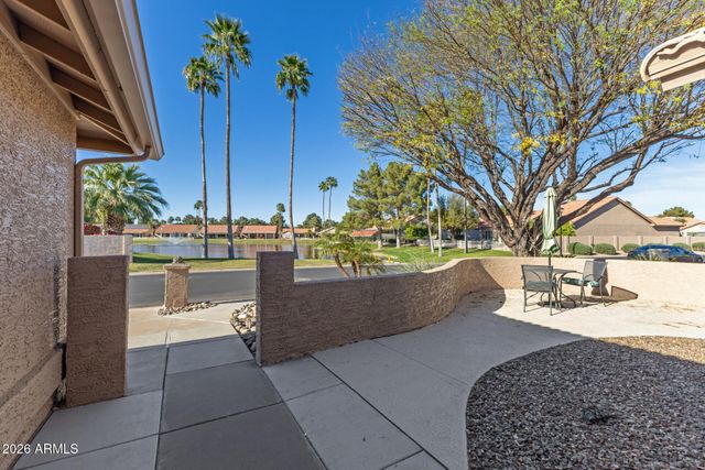 10507 E CHAMPAGNE Drive, Sun Lakes, AZ 85248