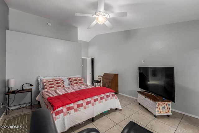 10507 E CHAMPAGNE Drive, Sun Lakes, AZ 85248