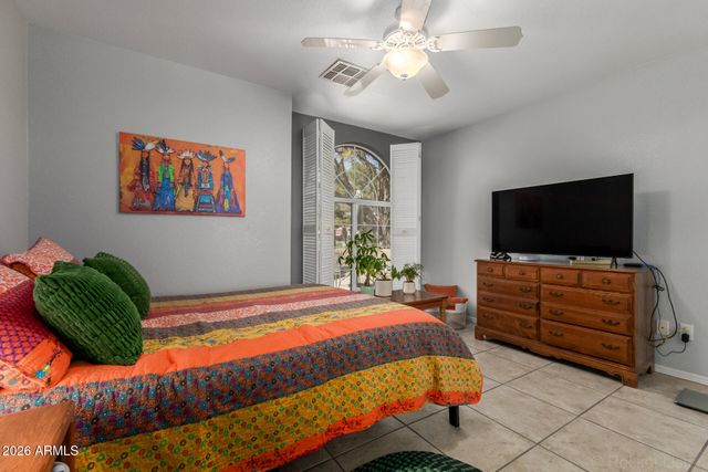 10507 E CHAMPAGNE Drive, Sun Lakes, AZ 85248