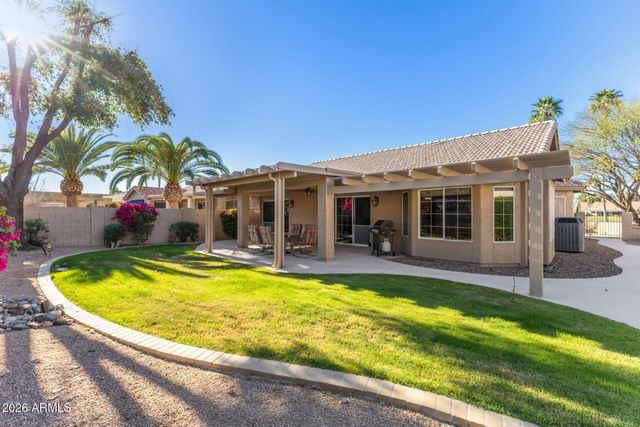 10507 E CHAMPAGNE Drive, Sun Lakes, AZ 85248