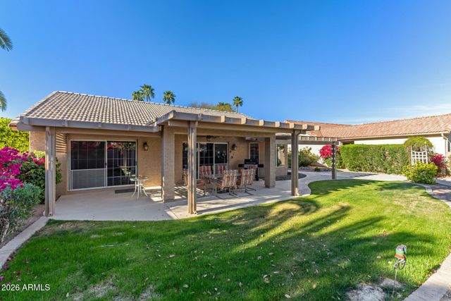 10507 E CHAMPAGNE Drive, Sun Lakes, AZ 85248