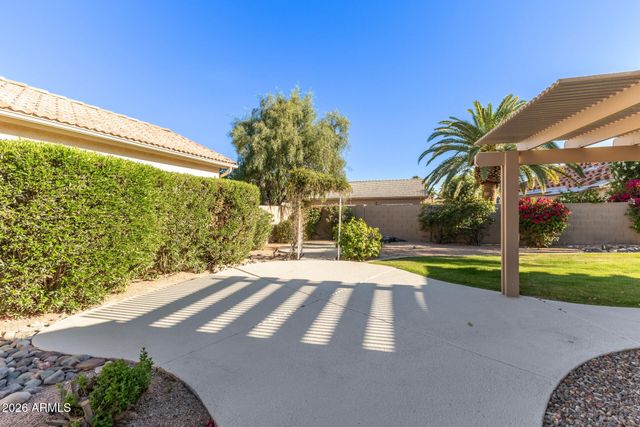 10507 E CHAMPAGNE Drive, Sun Lakes, AZ 85248