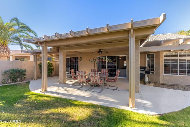 10507 E CHAMPAGNE Drive, Sun Lakes, AZ 85248