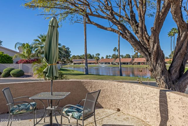 10507 E CHAMPAGNE Drive, Sun Lakes, AZ 85248