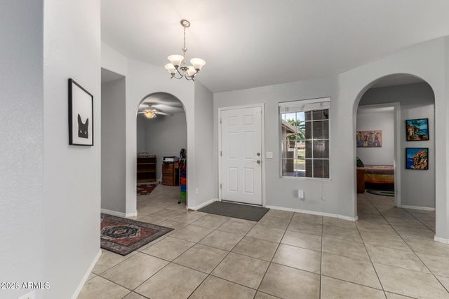 10507 E CHAMPAGNE Drive, Sun Lakes, AZ 85248