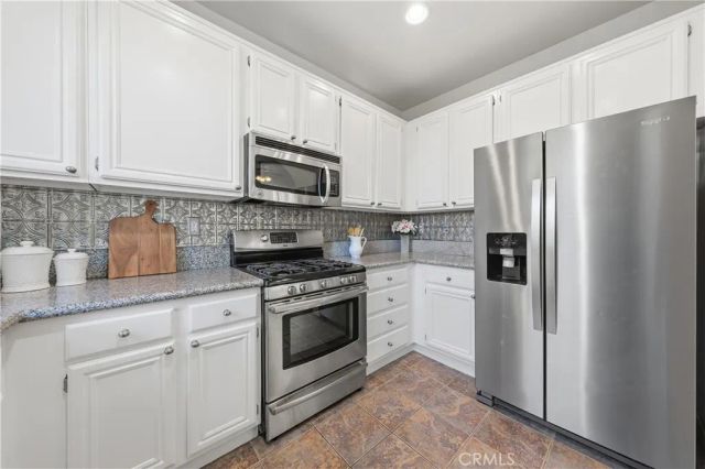 25 Amy Way, Ladera Ranch, CA 92694