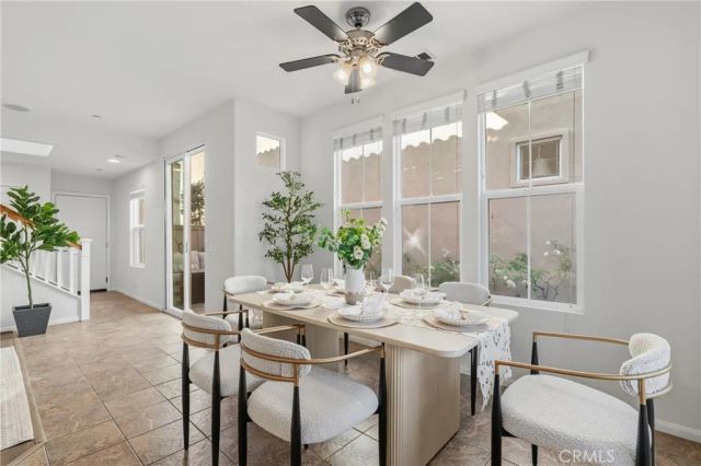 25 Amy Way, Ladera Ranch, CA 92694