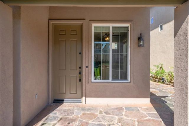25 Amy Way, Ladera Ranch, CA 92694