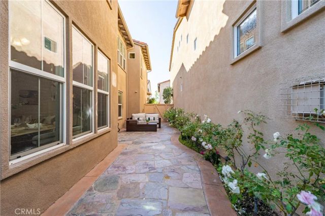 25 Amy Way, Ladera Ranch, CA 92694