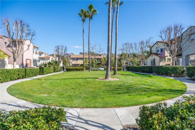 25 Amy Way, Ladera Ranch, CA 92694