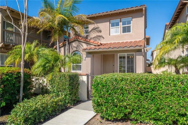 25 Amy Way, Ladera Ranch, CA 92694