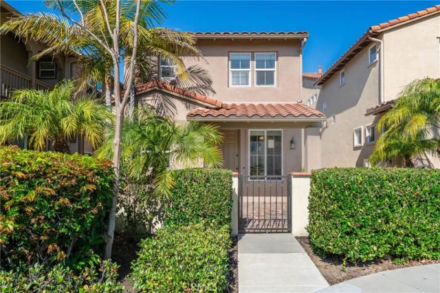 25 Amy Way, Ladera Ranch, CA 92694
