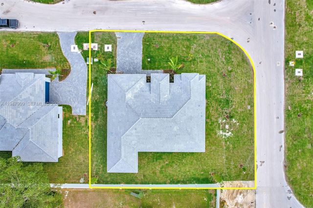 27254 SW 159th Path, Miami, FL 33031