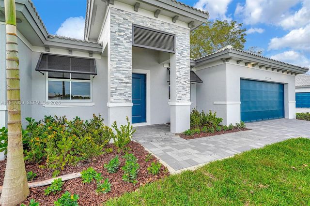 27254 SW 159th Path, Miami, FL 33031