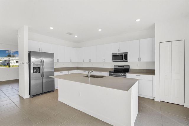 27254 SW 159th Path, Miami, FL 33031